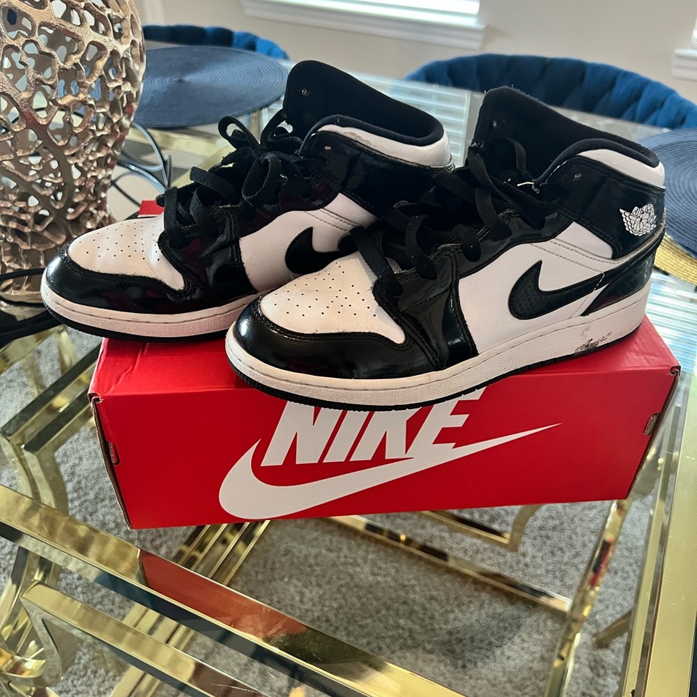 Kids used Nike Jordans